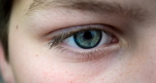 كيف تعالج جفاف العين بدون الذهاب للطبيب؟