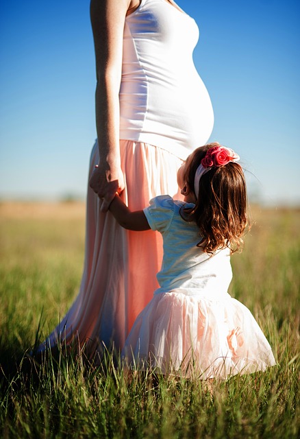 كيفية زيادة فرص الحمل - طرق مختلفة تساعد علي الحمل 